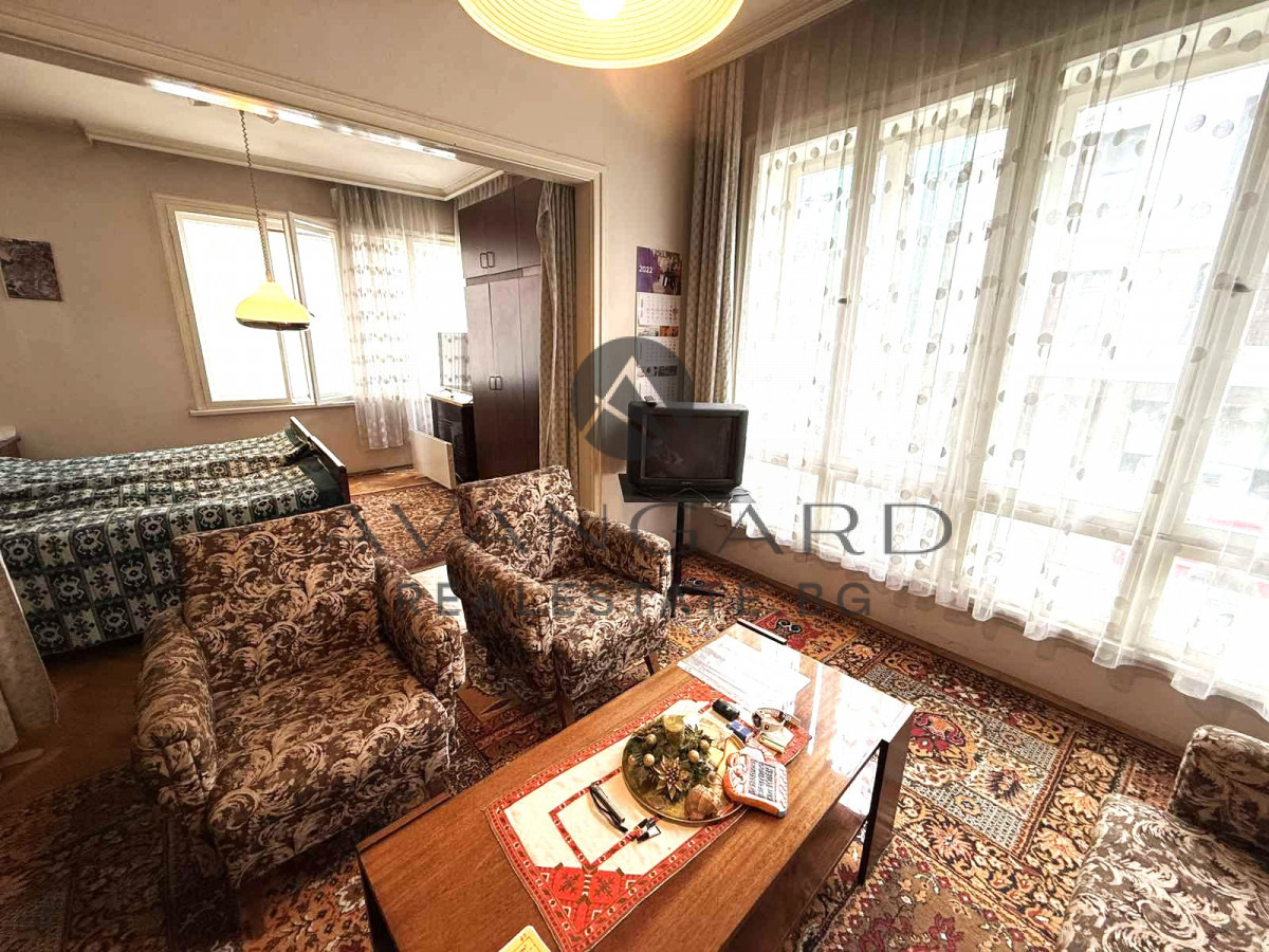 Продава 3-СТАЕН, гр. Пловдив, Център, снимка 3 - Апартаменти - 54606838