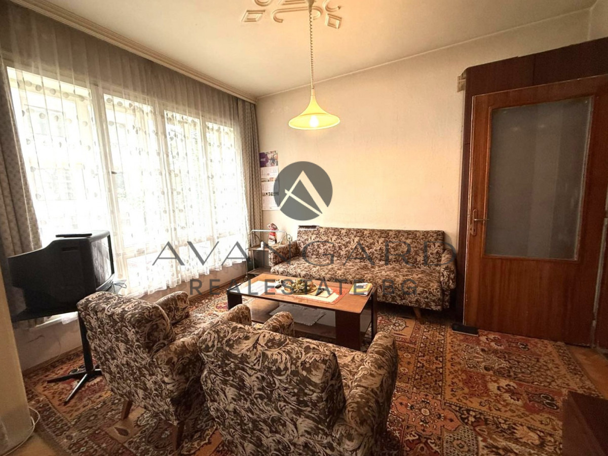 Продава 3-СТАЕН, гр. Пловдив, Център, снимка 2 - Апартаменти - 54606838