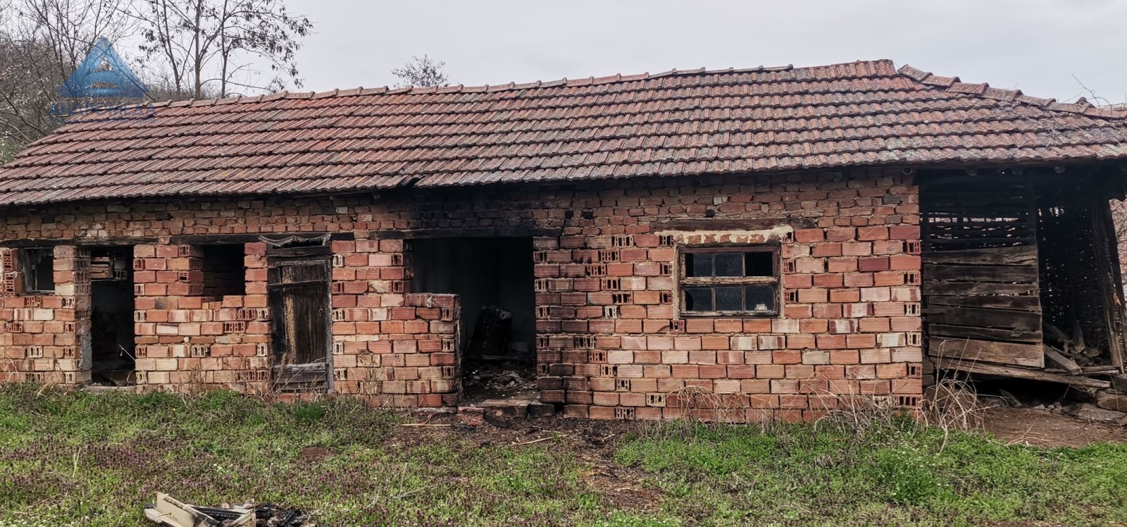 Продава КЪЩА, с. Бръшляница, област Плевен, снимка 8 - Къщи - 49711823