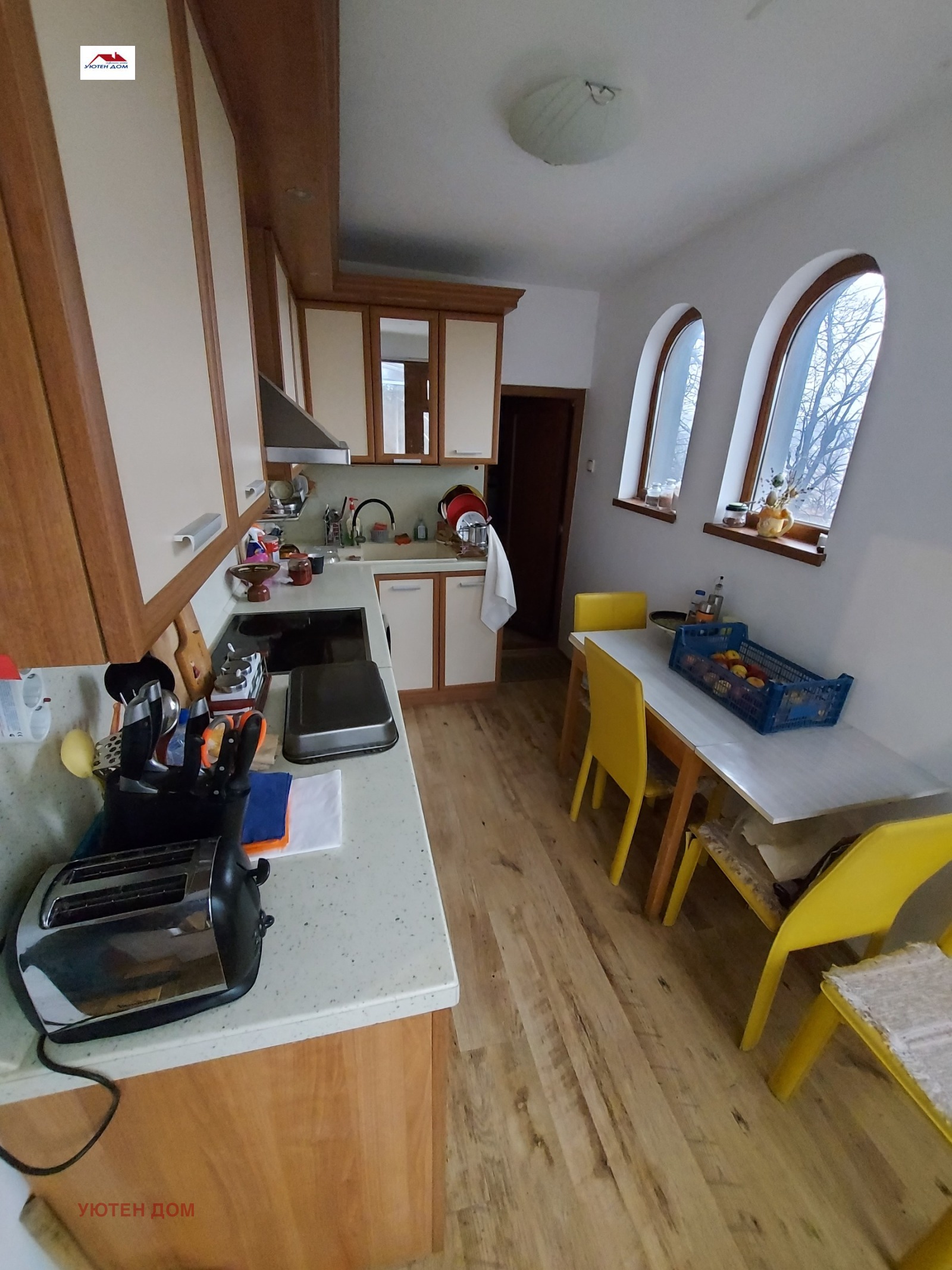 Продава КЪЩА, гр. Шумен, Пожарната, снимка 9 - Къщи - 53720869