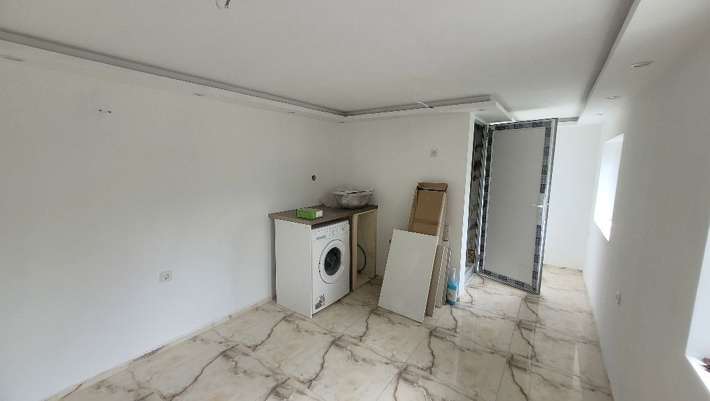 Продава КЪЩА, с. Добри дял, област Велико Търново, снимка 5 - Къщи - 54273462