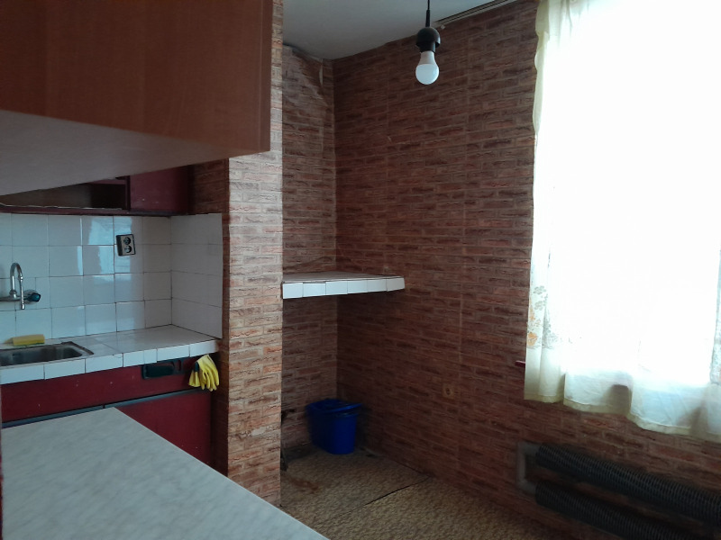 Till salu  1 sovrum region Plovdiv , Karlovo , 72 kvm | 91276033 - bild [7]