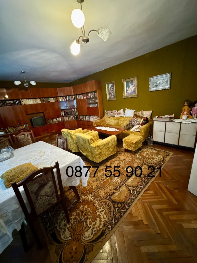 Продава  Многостаен град Русе , Център , 126 кв.м | 94919131
