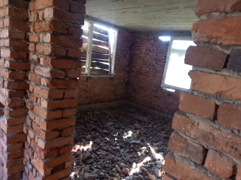 Продава КЪЩА, с. Продановци, област София област, снимка 11 - Къщи - 52194504