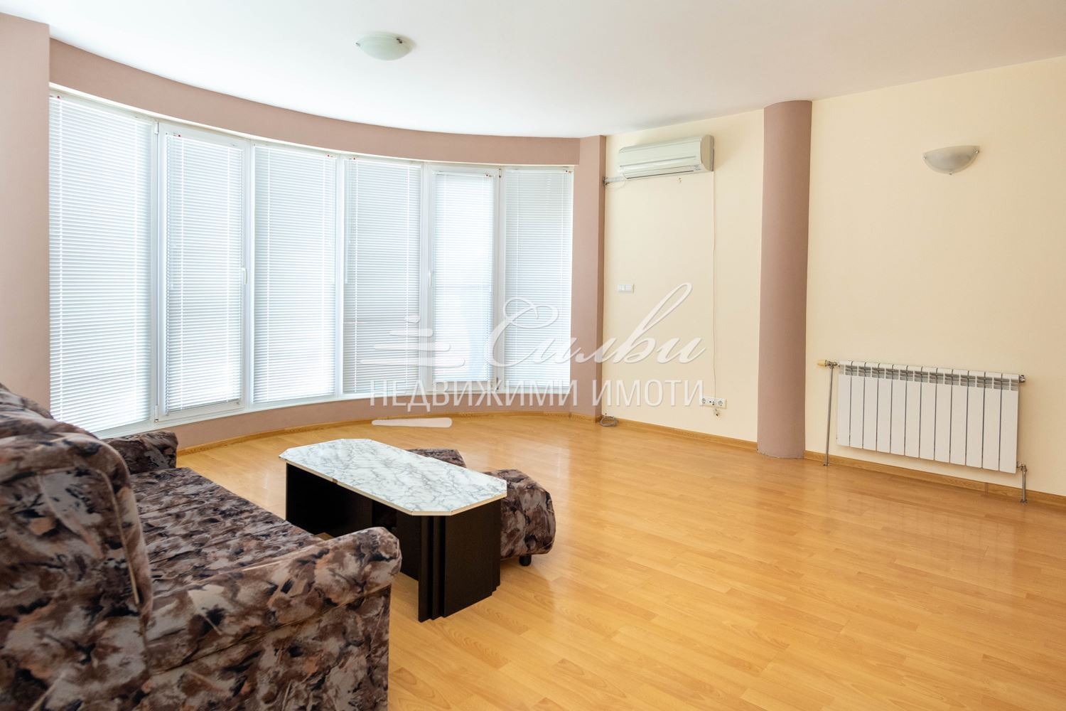 Продава 2-СТАЕН, гр. Шумен, Център, снимка 2 - Апартаменти - 52602109