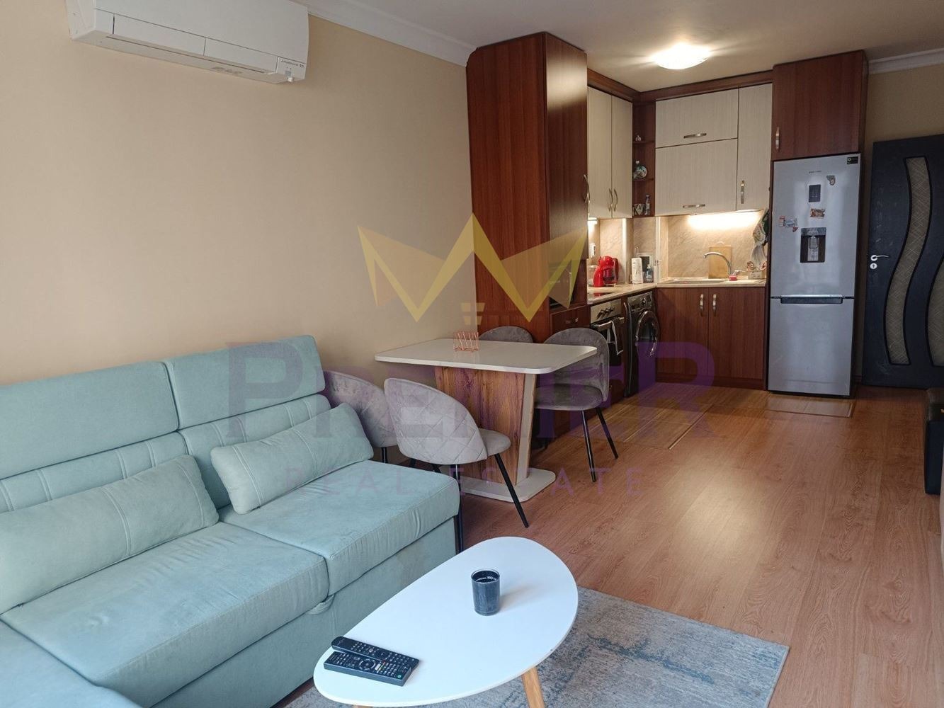 Продава 3-СТАЕН, гр. Пловдив, Южен, снимка 2 - Апартаменти - 54642647