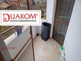 2 slaapkamers Peti kilometar, Burgas 8