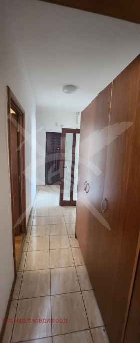 Продава  3-стаен, град Пловдив