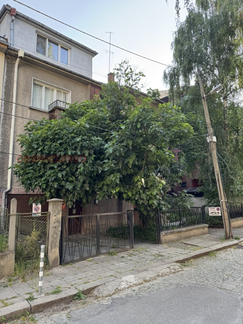 Продава  1-стаен град София , Лозенец , 40 кв.м | 15801376 - изображение [2]