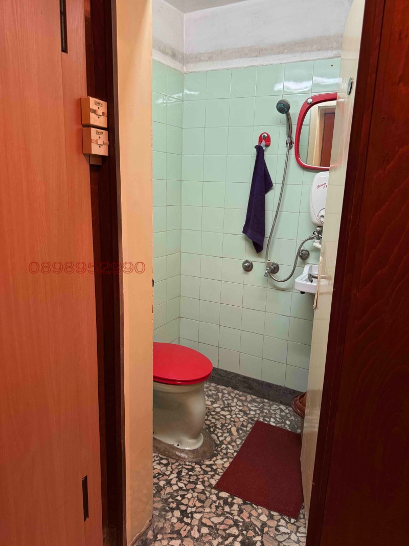 Продава  1-стаен град София , Лозенец , 40 кв.м | 15801376 - изображение [8]