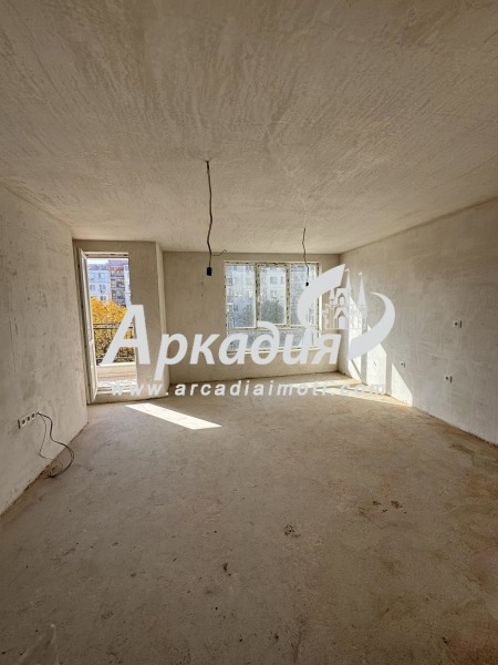 Продава 2-СТАЕН, гр. Пловдив, Въстанически, снимка 1 - Aпартаменти - 48098396