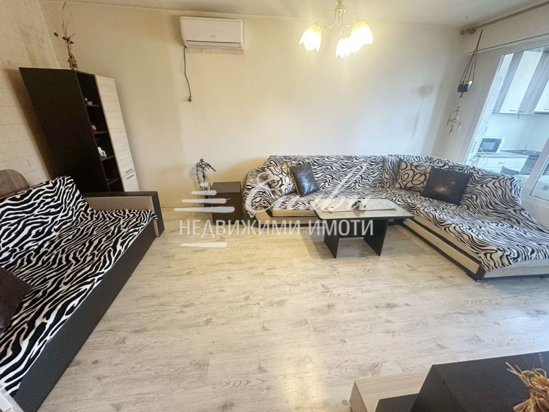 Продава  2-стаен град Търговище , Запад 2 , 71 кв.м | 13526309 - изображение [2]