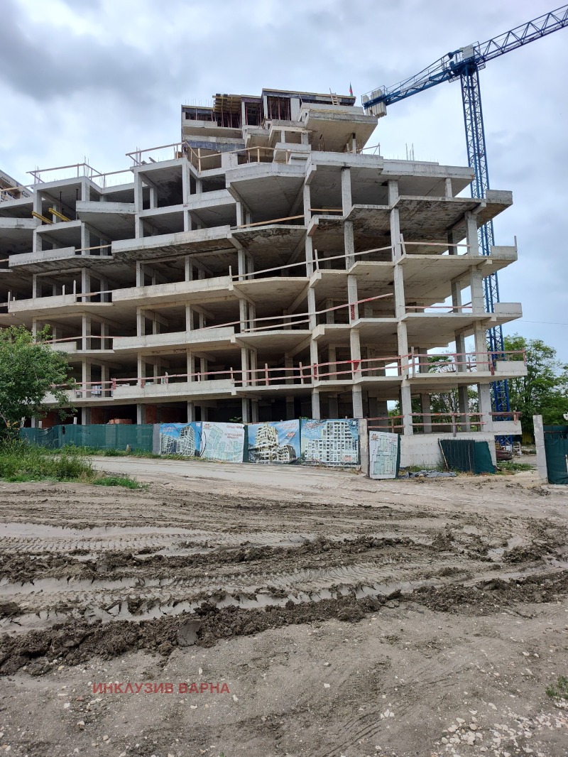 Na sprzedaż  1 sypialnia Warna , Wazrażdane 1 , 63 mkw | 52097028 - obraz [5]