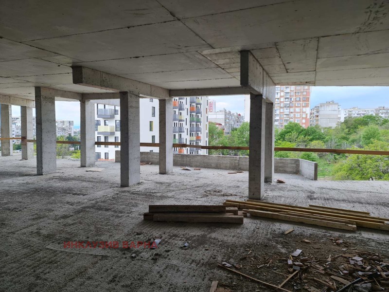 Na sprzedaż  1 sypialnia Warna , Wazrażdane 1 , 63 mkw | 52097028 - obraz [2]