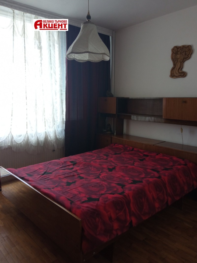 Продава 3-СТАЕН, гр. Велико Търново, Колю Фичето, снимка 6 - Aпартаменти - 49525035