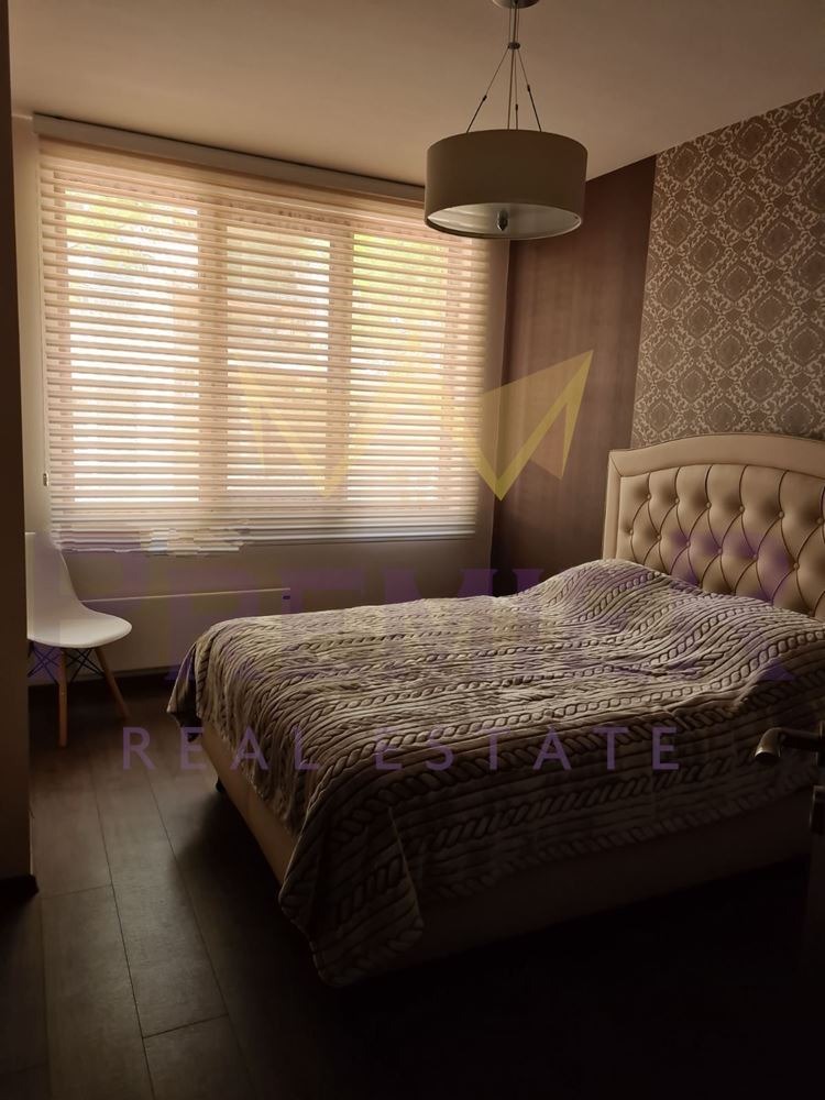 Продава 3-СТАЕН, гр. Варна, Зимно кино Тракия, снимка 3 - Апартаменти - 52085738