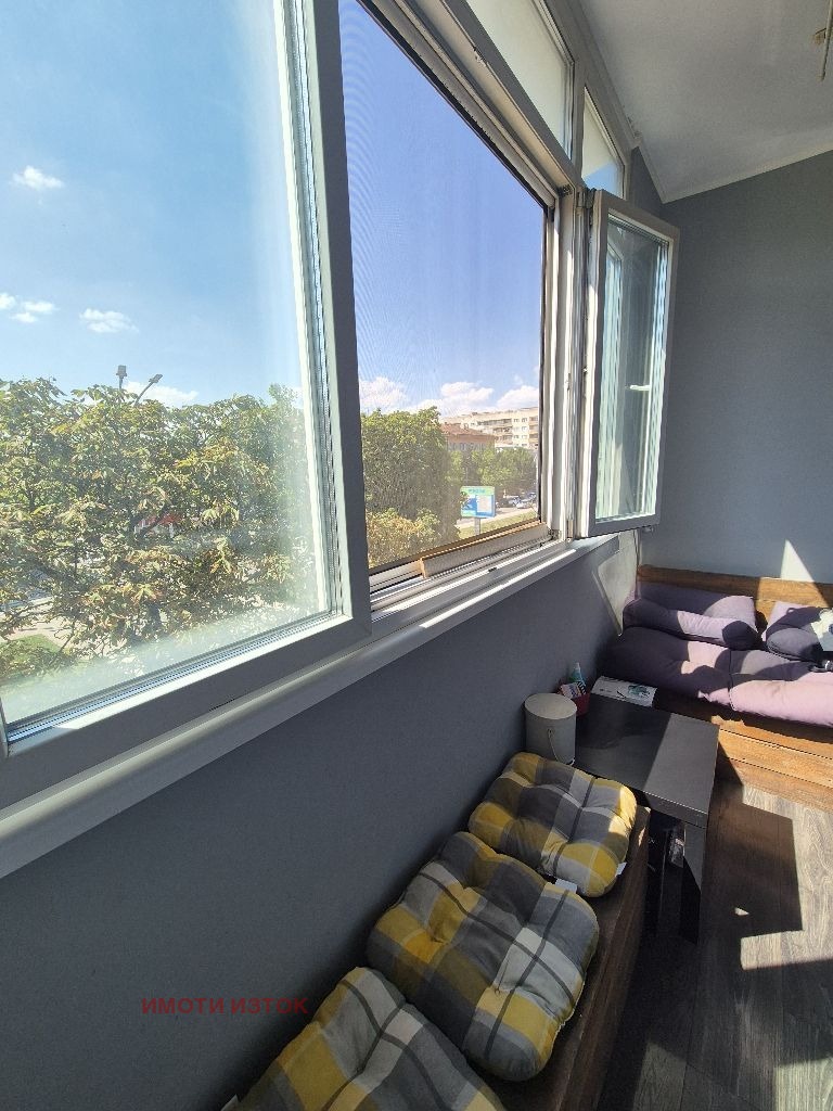 Продава  4-стаен град Перник , Изток , 103 кв.м | 45471844 - изображение [15]