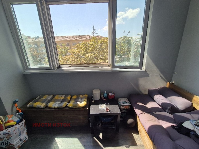 Продава  4-стаен град Перник , Изток , 103 кв.м | 45471844 - изображение [9]