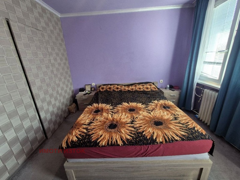 Продава  4-стаен град Перник , Изток , 103 кв.м | 45471844 - изображение [5]