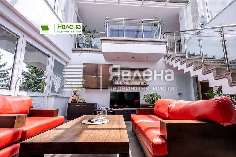 Продава 4-СТАЕН, гр. София, в.з.Киноцентъра 3 част, снимка 2 - Апартаменти - 55140147