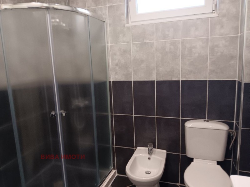 Продава ЕТАЖ ОТ КЪЩА, гр. Пловдив, Център, снимка 10 - Етаж от къща - 52489328