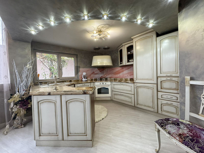 Eladó  Ház régió Plovdiv , Asenovgrad , 471 négyzetméter | 30618489 - kép [13]