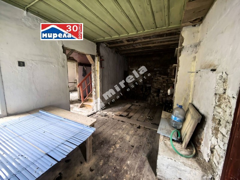 Продава КЪЩА, с. Дрента, област Велико Търново, снимка 10 - Къщи - 52141336