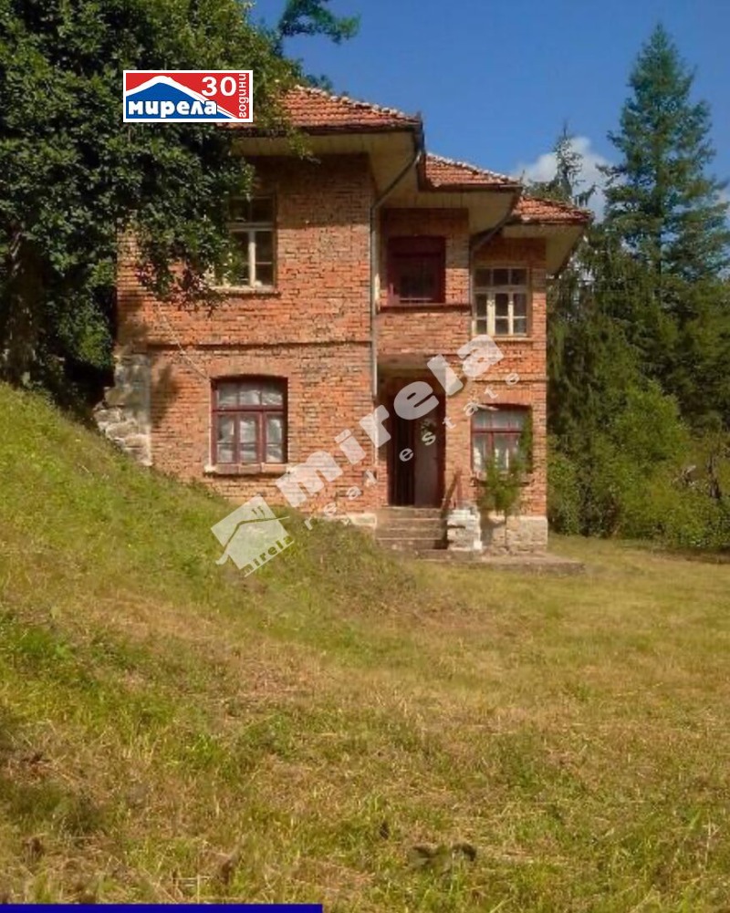 Продава КЪЩА, с. Дрента, област Велико Търново, снимка 2 - Къщи - 52141336