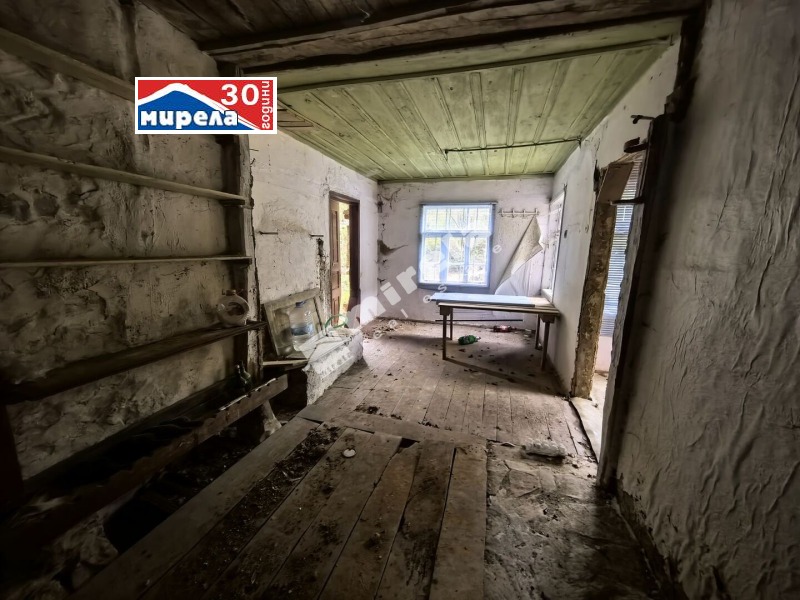 Продава КЪЩА, с. Дрента, област Велико Търново, снимка 5 - Къщи - 52141336