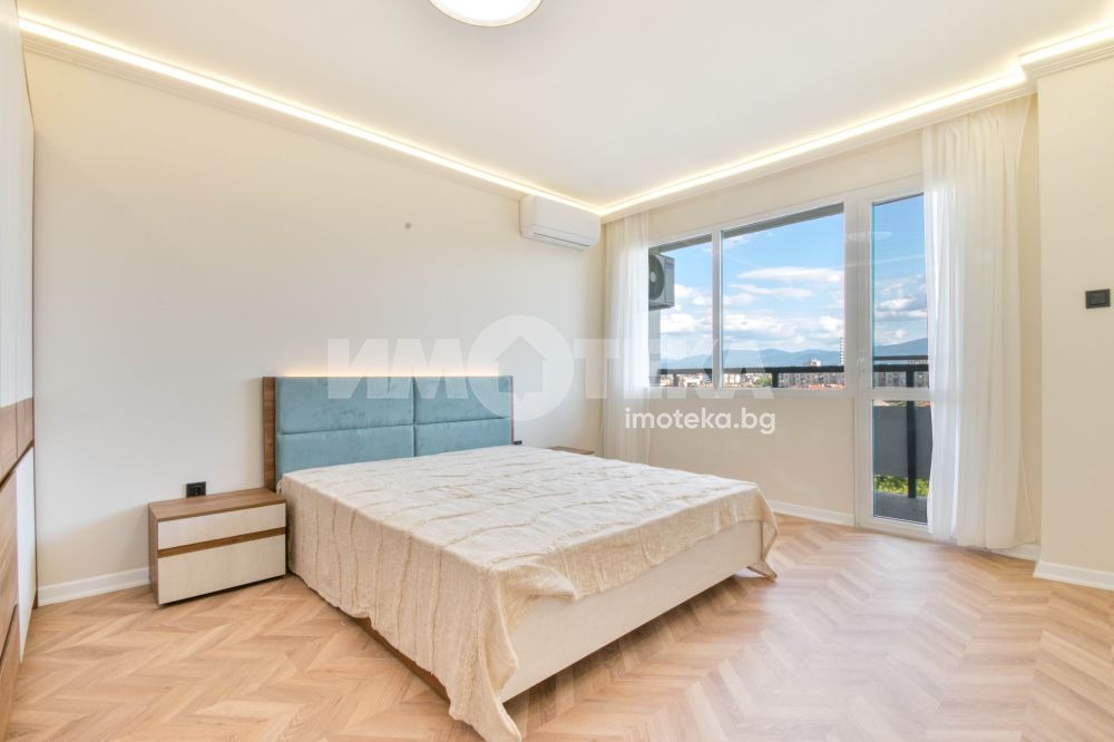 Продава 3-СТАЕН, гр. Пловдив, Център, снимка 3 - Апартаменти - 55947782