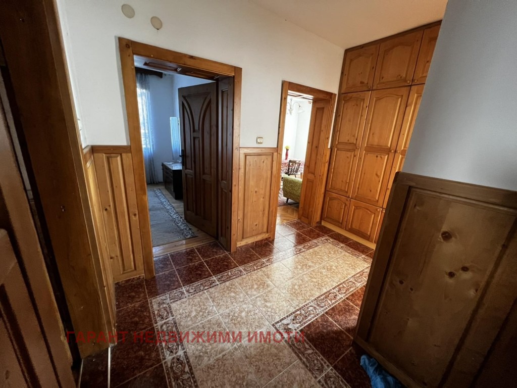 Продава ЕТАЖ ОТ КЪЩА, гр. Габрово, Младост