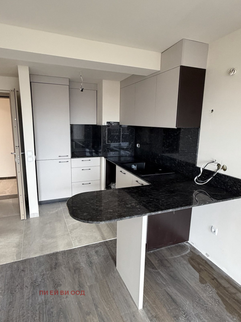 Продава 2-СТАЕН в град София, Гоце Делчев - 70 кв.м / 290 000 € » 567 190.70 лв., ПИ ЕЙ ВИ ООД