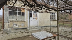 Продажба на имоти в с. Гюльовца, област Бургас - изображение 3 
