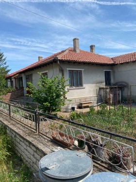 Продава къща област Добрич гр. Балчик - [1] 