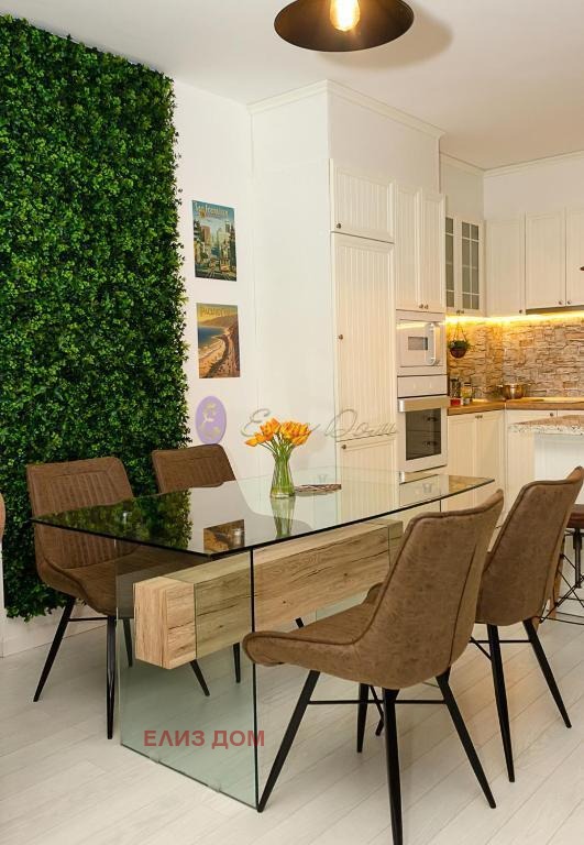 Продава 3-СТАЕН, гр. Варна, Гръцка махала, снимка 3 - Апартаменти - 52120200