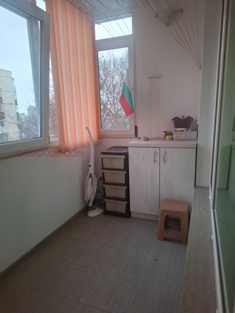Продава 3-СТАЕН, гр. Разград, Орел, снимка 3 - Апартаменти - 53591056