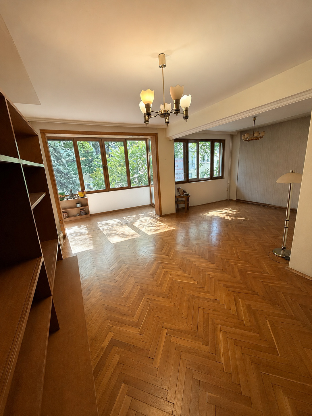 Продава МНОГОСТАЕН, гр. София, Лозенец, снимка 2 - Апартаменти - 54915873