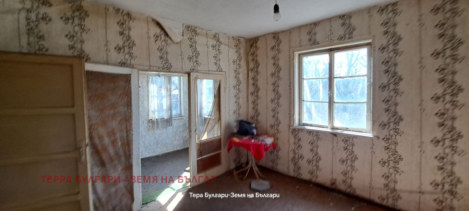 Продава КЪЩА, гр. Перник, Църква, снимка 2 - Къщи - 54184745