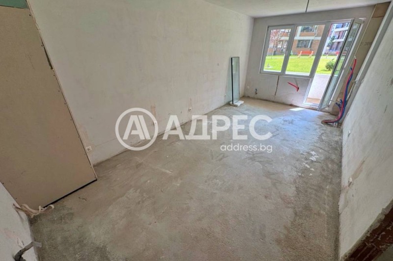 Na prodej  1 ložnice Sofia , Malinova dolina , 60 m2 | 18521306 - obraz [2]