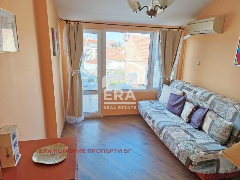 En venta  2 dormitorios región Burgas , Pomorie , 102 metros cuadrados | 36545706 - imagen [9]