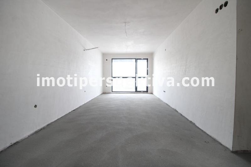 Te koop  2 slaapkamers Plovdiv , Kjutsjuk Parizj , 91 m² | 73212236