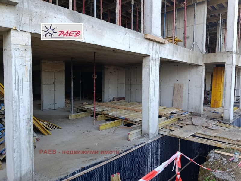 Продава 3-СТАЕН, гр. Русе, Дружба 3, снимка 4 - Апартаменти - 52798755