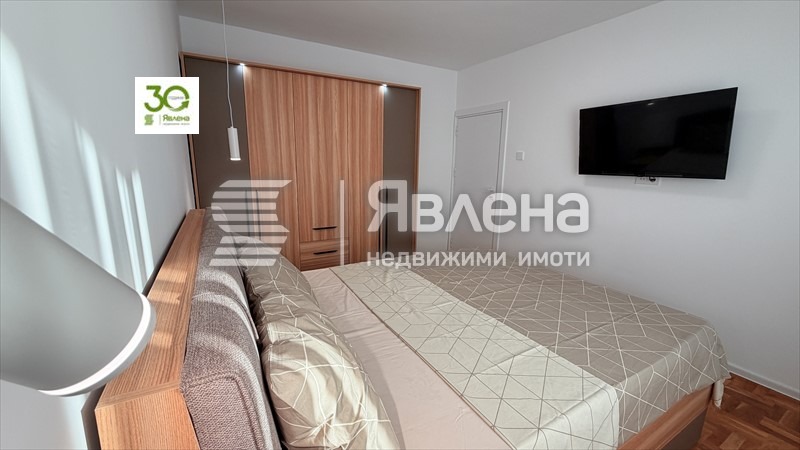 Продава 4-СТАЕН, гр. Варна, Зимно кино Тракия