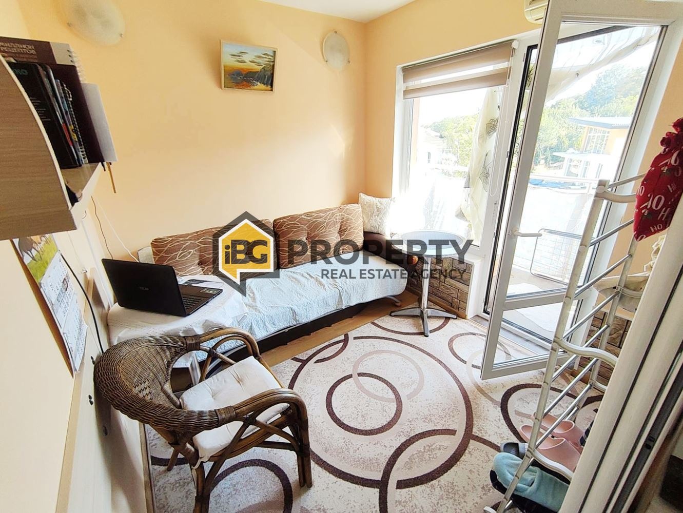 Продава 1-СТАЕН, гр. Бяла, област Варна, снимка 3 - Апартаменти - 56103903