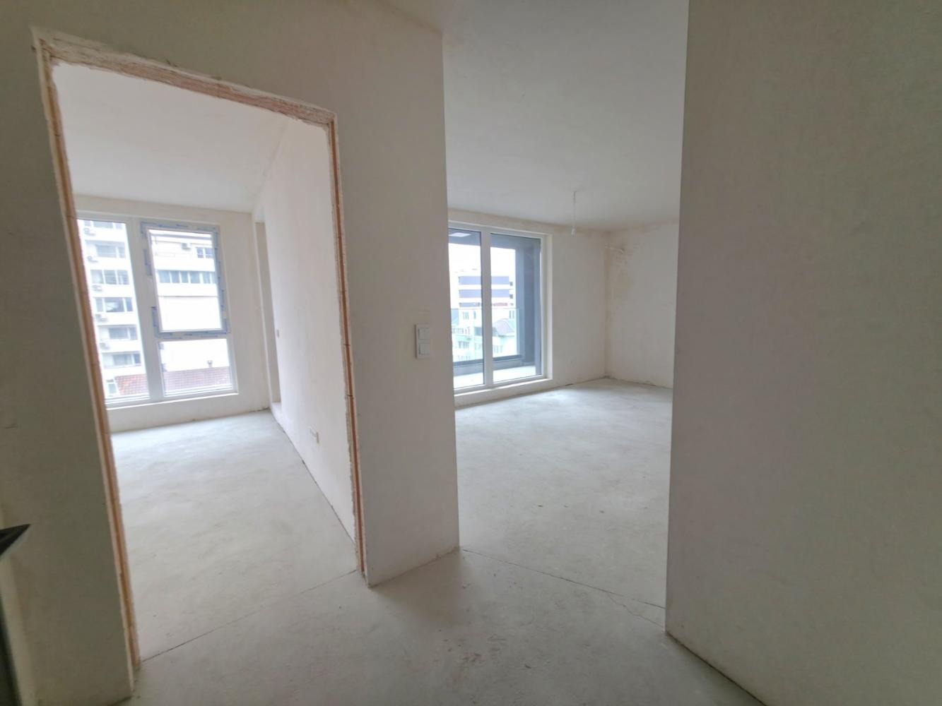 Продава 2-СТАЕН, гр. Варна, Левски 1, снимка 2 - Апартаменти - 55184440