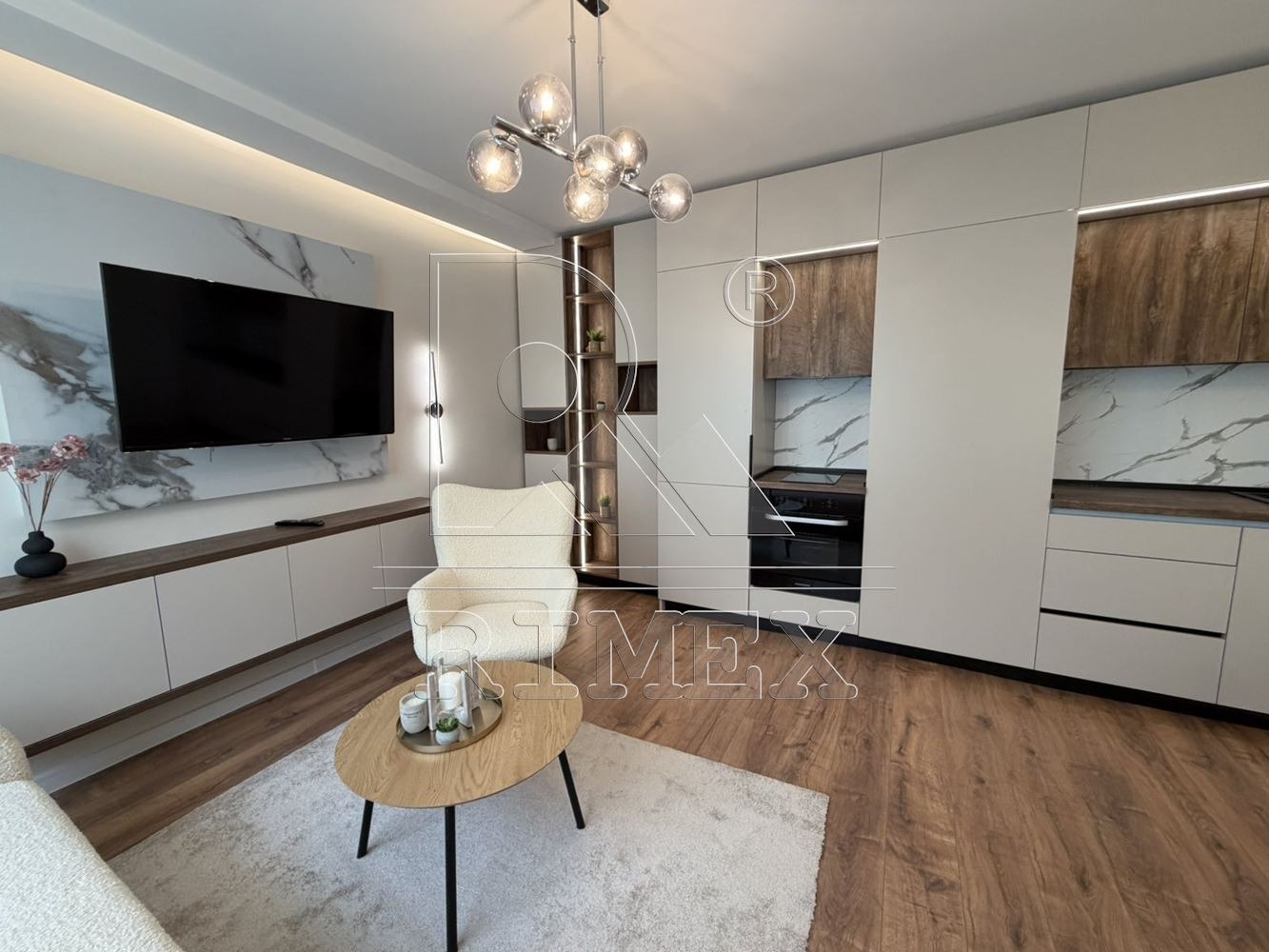 Продава 3-СТАЕН, гр. Пловдив, Кючук Париж, снимка 2 - Апартаменти - 54816905