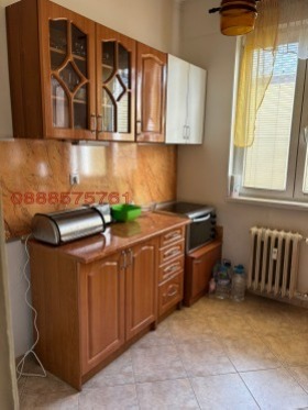 Продава 3-СТАЕН, гр. София, Център, снимка 6