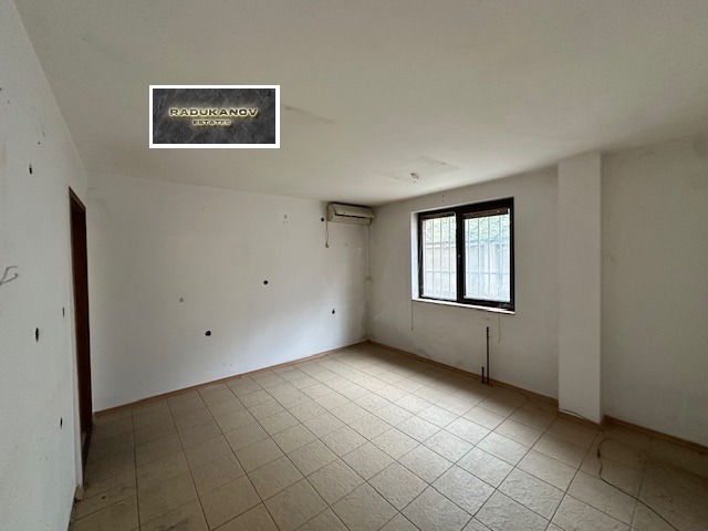 Продава  2-стаен град София , Лозенец , 38 кв.м | 80868786 - изображение [2]