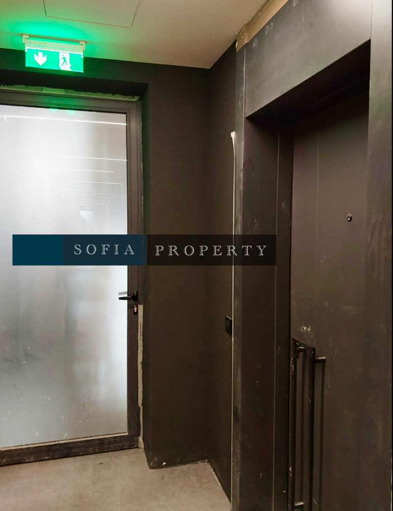 Продава  3-стаен град София , Банишора , 96 кв.м | 11142216 - изображение [6]