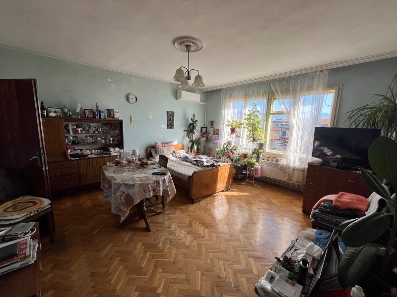 For Sale  3+ bedroom region Stara Zagora  , Kazanlak , 135 sq.m | 11802204 - image [7]